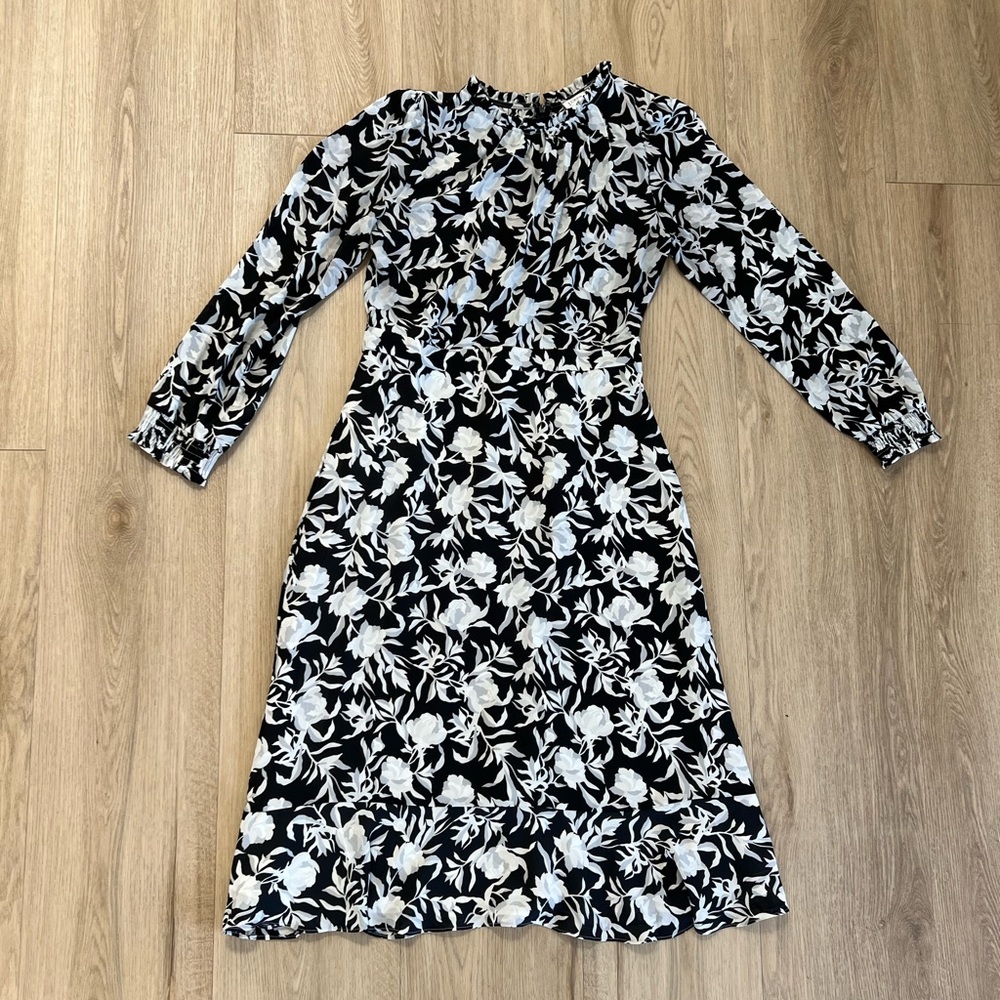 JCrew black and white dress size 6- excellent condition